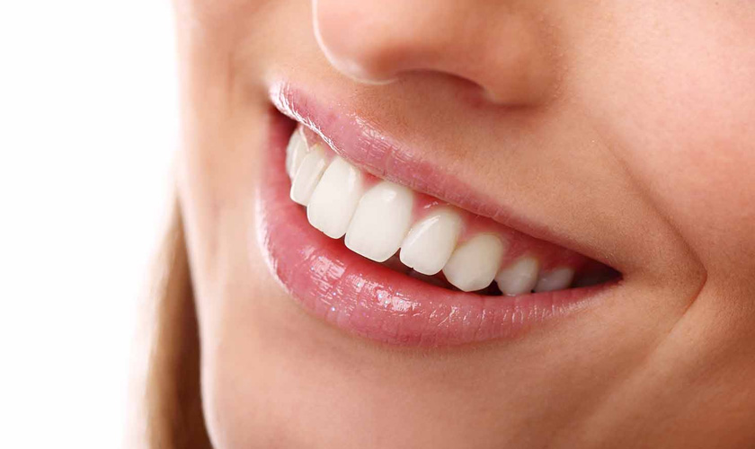 Khi bọc răng sứ thẩm mỹ, bạn sẽ không cảm thấy đau nhức vì đã được gây tê