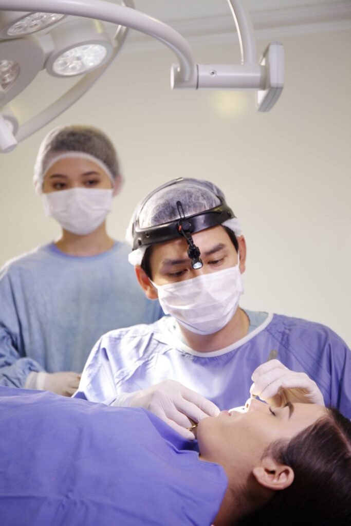 Nâng mũi được thực hiện bởi 100% bác sĩ Hàn Quốc