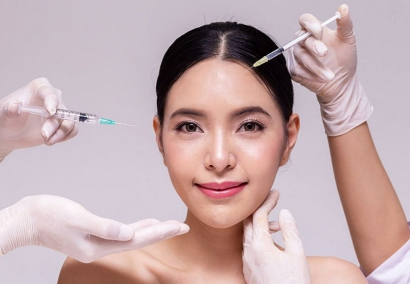 Cấy mỡ hốc mắt giúp trẻ hóa vùng da mắt hiệu quả