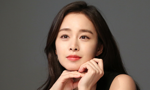 Đôi mắt nai giúp Kim Tae Hee thăng hạng nhan sắc