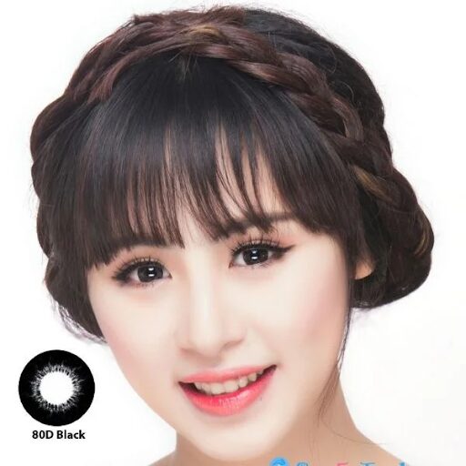Đeo kính giãn tròng giúp đôi mắt to hơn, đẹp long lanh 